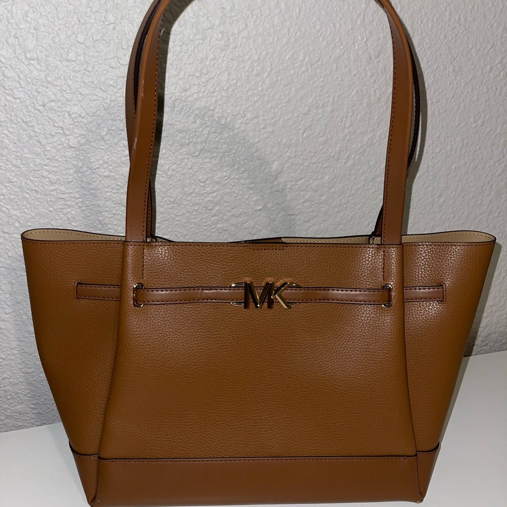 Michael Kors Reed Large Pebbled Leather Tote Bag